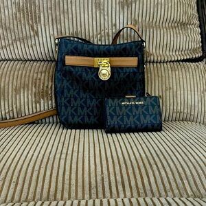 Brown Michael Kors Crossbody bag with Matching Wallet